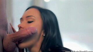 Enjoy An Exquisite Blowjob Session With A Mature Woman