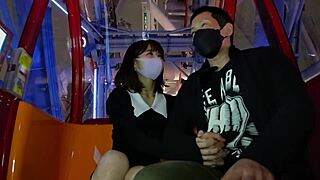 Танка јапанска лепотица даје интензивно пушење у хардкор изнајмљивању