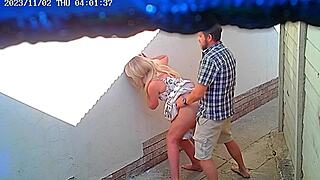 Hey, did you see that couple banging outside the restaurant?