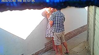 Hey, did you see that couple banging outside the restaurant?