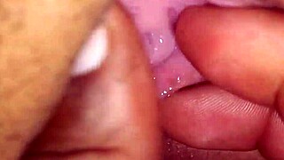 Latina performs oral services for money in this neutral video
