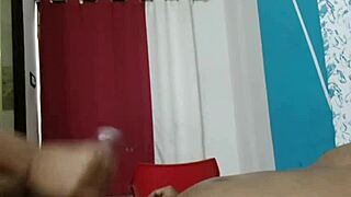 Indian teen feels deepthroat pleasure