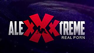 Prostitute seduces pizza delivery guy