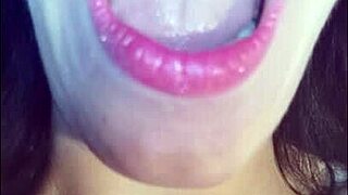 Some teasing for my mouth fetishist fans hd with sexy female dirty talk