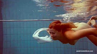 Big Tits Redhead Melisa Darkova Shows Booty