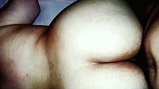 She gets on all fours like a goddess for homemade fun