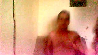 Dana and Lauti, why fuck on webcam like that?