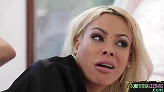 Milf Latina Fingered Before Squirting Scene? Watch the Erotic Lesbian Fetish