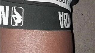 Pt4: Superdariusguy feels relaxed as soloboy pornstar