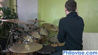 Tricking Neighbor Into Intense Blowjob