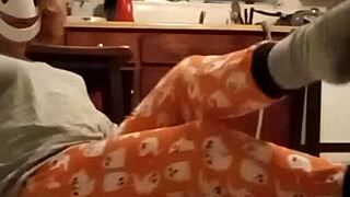 grey tee workout routine