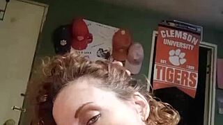 fucking that slutty mouth 😈