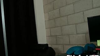 Appealing Lily Drilled Deep Inside Wet Lovebox Intensely.