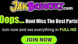 Kianna Kumani, klarer du denne enorme store svarte kukken sugeøkten?