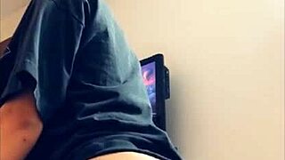 Light skin ebony girl MASTURBATES her PRETTIEST tits online