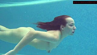 Lina Mercury solo session, steamy underwater