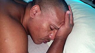 Paty Bumbum Fucks Men