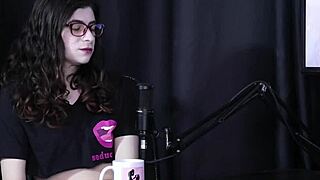 Compilation of beautiful shemale Yumi’s seductive encounters and leg play