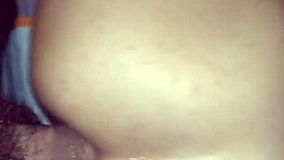 comendo o rabo gostoso