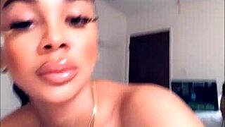 Light skin ebony girl MASTURBATES her PRETTIEST tits online