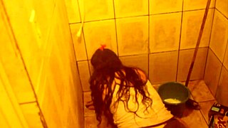 Porn actress diary: washing bathroom during quarantine