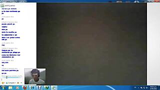 Presenting a peek up his ass before returning to the webcam