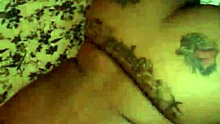 Hazelnutxxx showcasing ebony beauty in the hood.