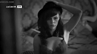 Sexy Girls in High Definition Legs