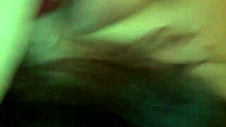 Mature handjob with huge tits 😘