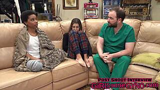 Aria Nicole druhý divoký šuk a kinky hra v doktorově Tampově klinice