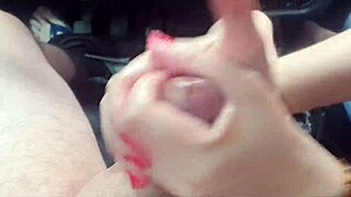 paramos viagem ela fazer punheta gozar porra mão cock cum handjob amateurs cumshot wife homemade