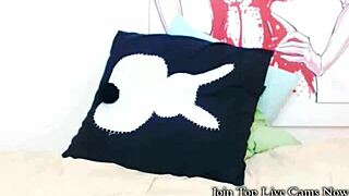 Cute sexy Asian girl masturbating live on cam with assfucking and anal sex