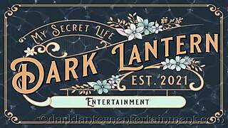 Retro viktorijanski trosom ispovesti sa dlakavom pičkom grupne lezbejke 😈