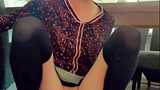 annemieke takes it deep