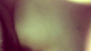 Esposa Caliente In Doggystyle Bent Over Homemade Action?