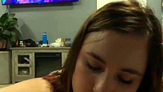 krislynnxoo says, 'do you want to see me suck this fat cock?' in bbw amateur scene