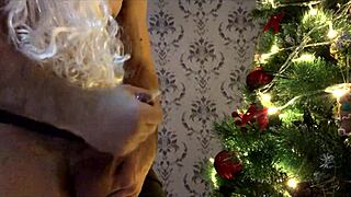 Bad Santa Claus spreads dirty talk for Christmas gay cum. Wishing you a wild Merry Christmas and Happy New Year!