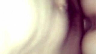 Esposa Caliente In Doggystyle Bent Over Homemade Action?