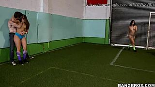 Remy Lacroix and Jada Stevens play booty soccer game