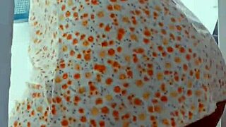 Ebony Quickie After Family Leaves