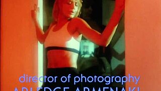 Blonde dances nude in sexy sauna club