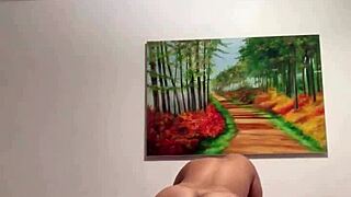 im a horny colombian teen 18+ lookin for fun.