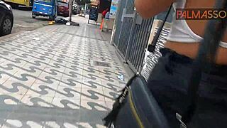 Sexual favors offered to driver by unfortunate taxi passenger to pay for fare