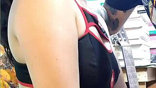 I give a rich blowjob to the young university student