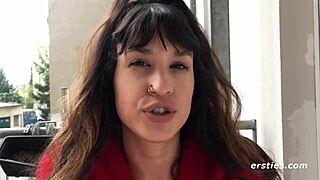 Wow! Amateur Babe Fingers Her Wet Hairy Hole Hard