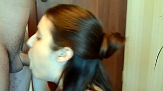 Nasty pornstar delivers the best blowjob ever, wow! 😍