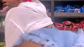 Keisha Minaj Twerkin in New City Deli