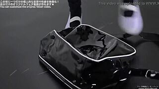 i have this intense crush on b, it's driving me crazy with fetish desires