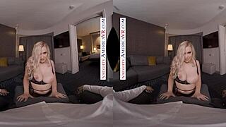 Seductive Emily Rights UNLEASHES her ULTIMATE erotic EXPERTISE