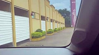 Bella Casada Fucks Without Condom With The Handyman!